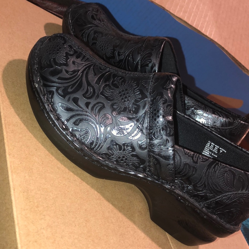 Thom Mcan shoes